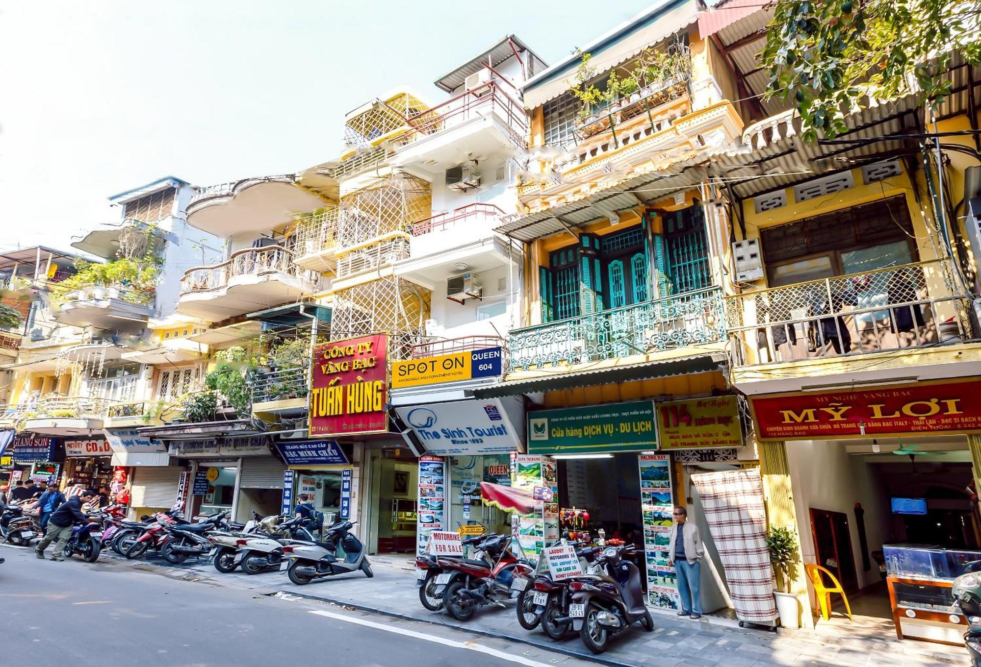 Oyo 604 Queen Hotel Spot-On ハノイ市 エクステリア 写真